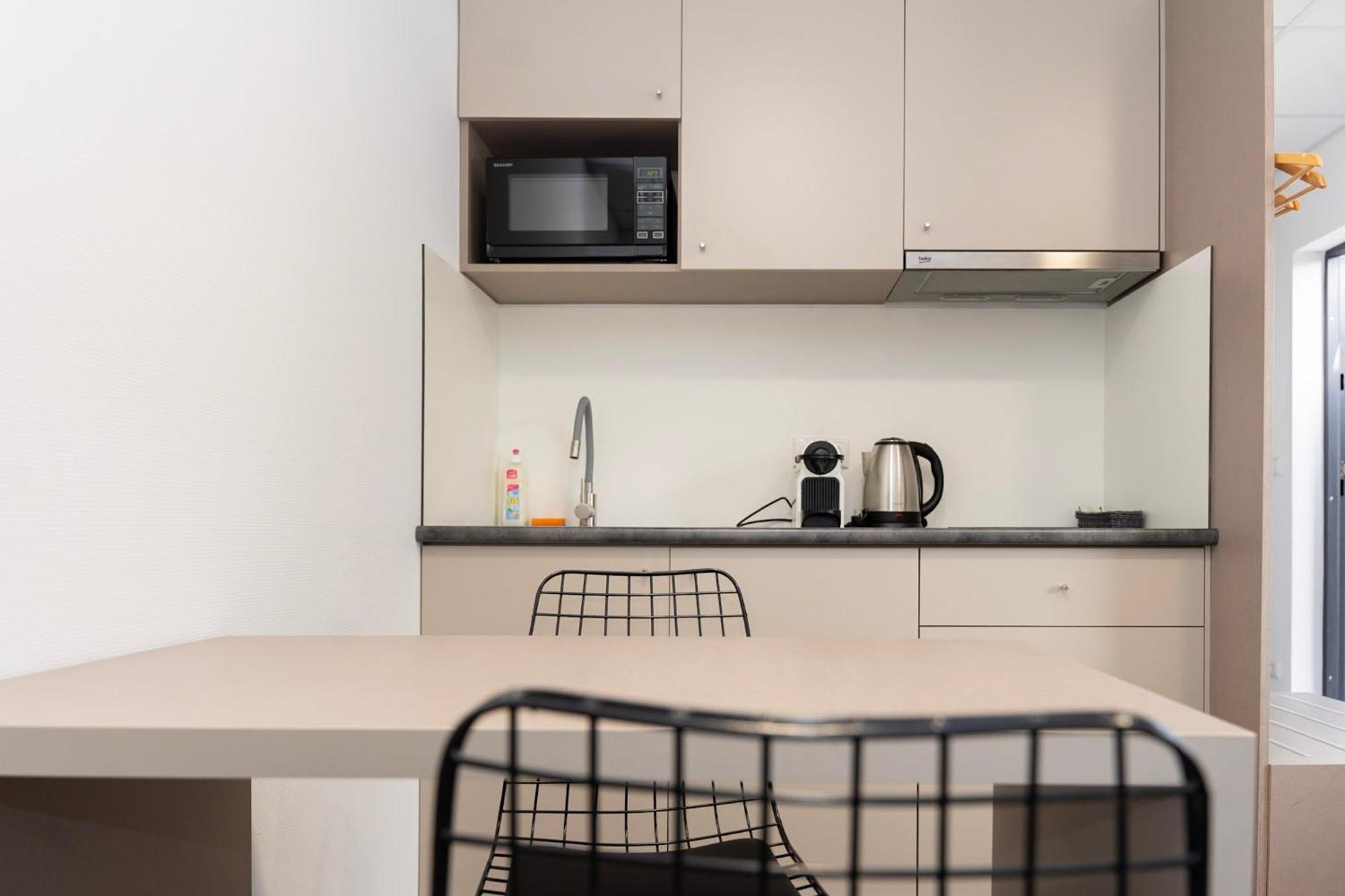 פאלקנזה Comfort Housing Apartments מראה חיצוני תמונה