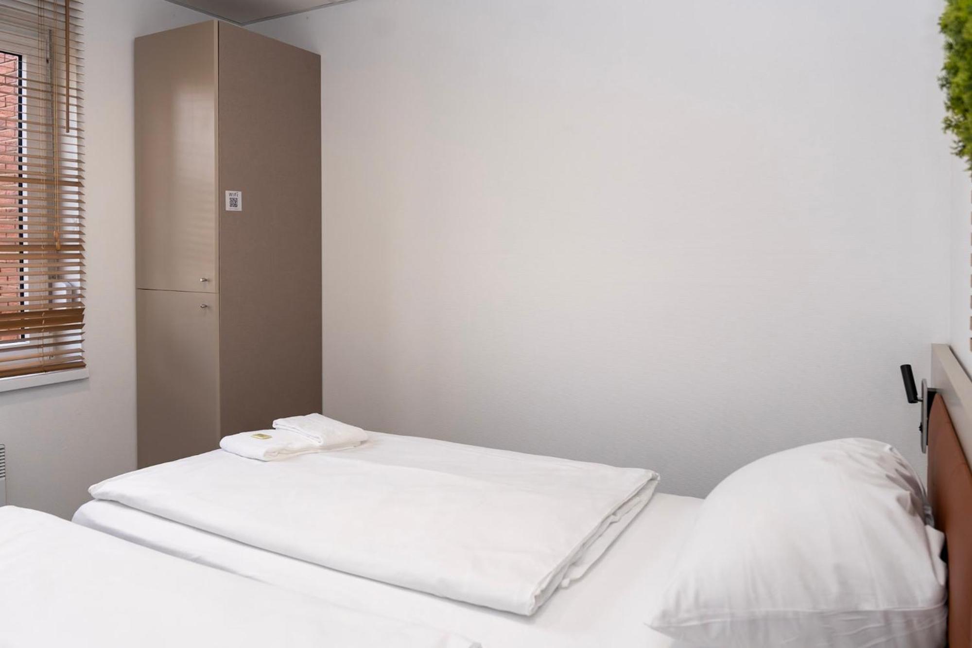 פאלקנזה Comfort Housing Apartments מראה חיצוני תמונה